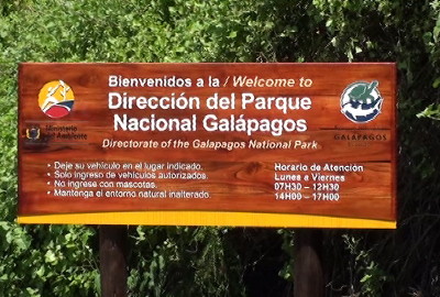 La imagen tiene un atributo ALT vacío; su nombre de archivo es parque-nacional-galapagos-bienvenidos.jpg